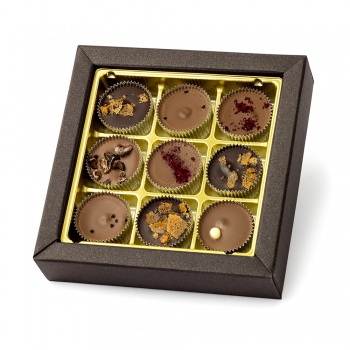Ručne robené čokolády a pralinky - Bonboniéra Premium GoldCup 09 (70g)