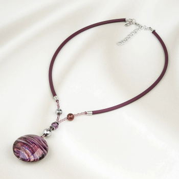 Šperky Murano Millefiori - Náhrdelník MOON CHERRY - fialový