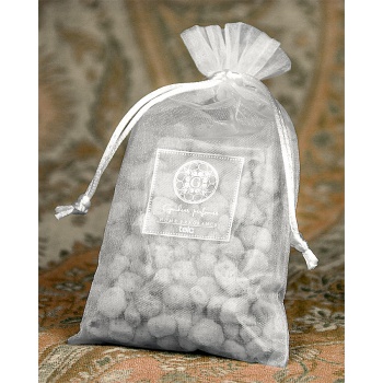Gaudeas parfumes - ručné výrábane parfémy  - Vôňa TALC - voňavé vrecúško 